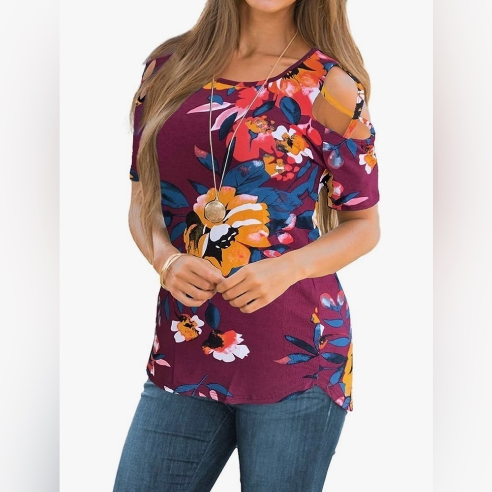 NWT Women Short Sleeve Strappy Cold Shoulder T-Shirt Top Size Medium